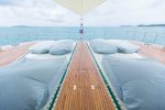 Isabella Yachts Luxurios MERMAID phuket to phi phi island